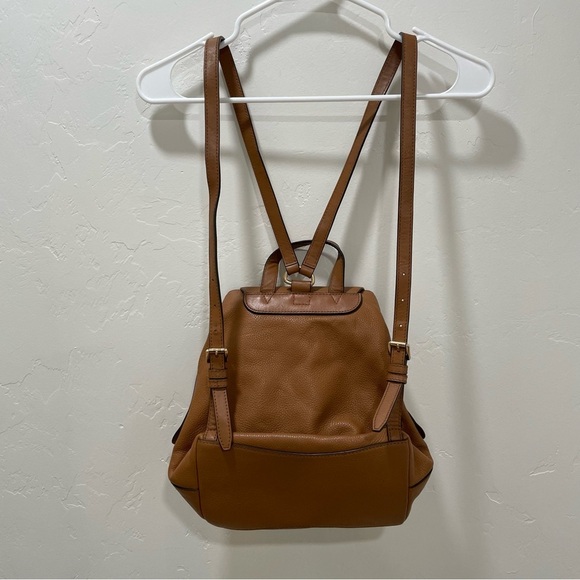 Michael Kors Raven Medium Pebbled Leather Backpack Brown Tan Snap Fastening main image 12